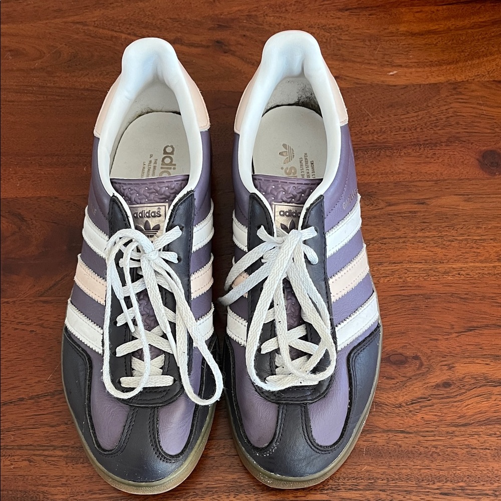 Adidas Retro Gazelle Leather Sneakers